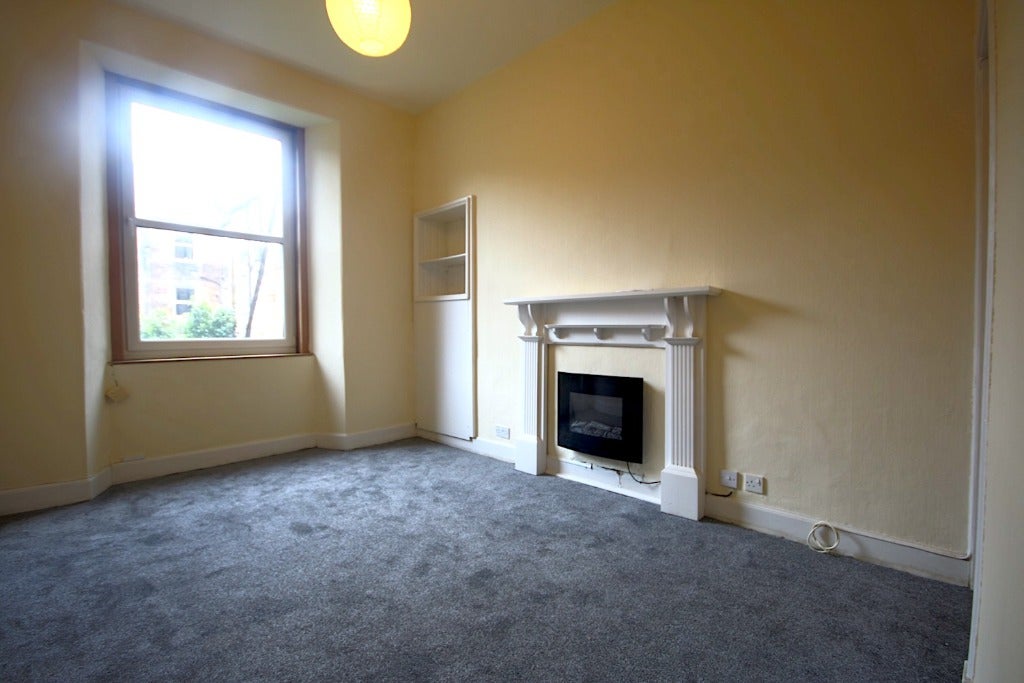 Flat Dalry Road in City of Edinburgh