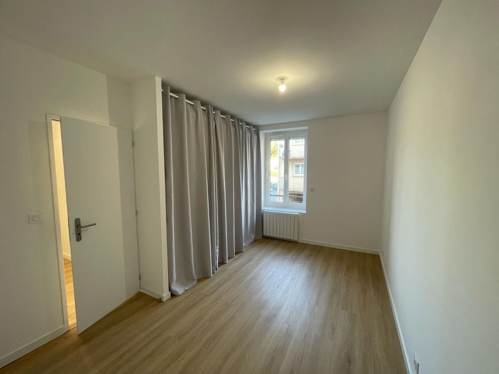 Appartement Rue Pasteur à Unieux