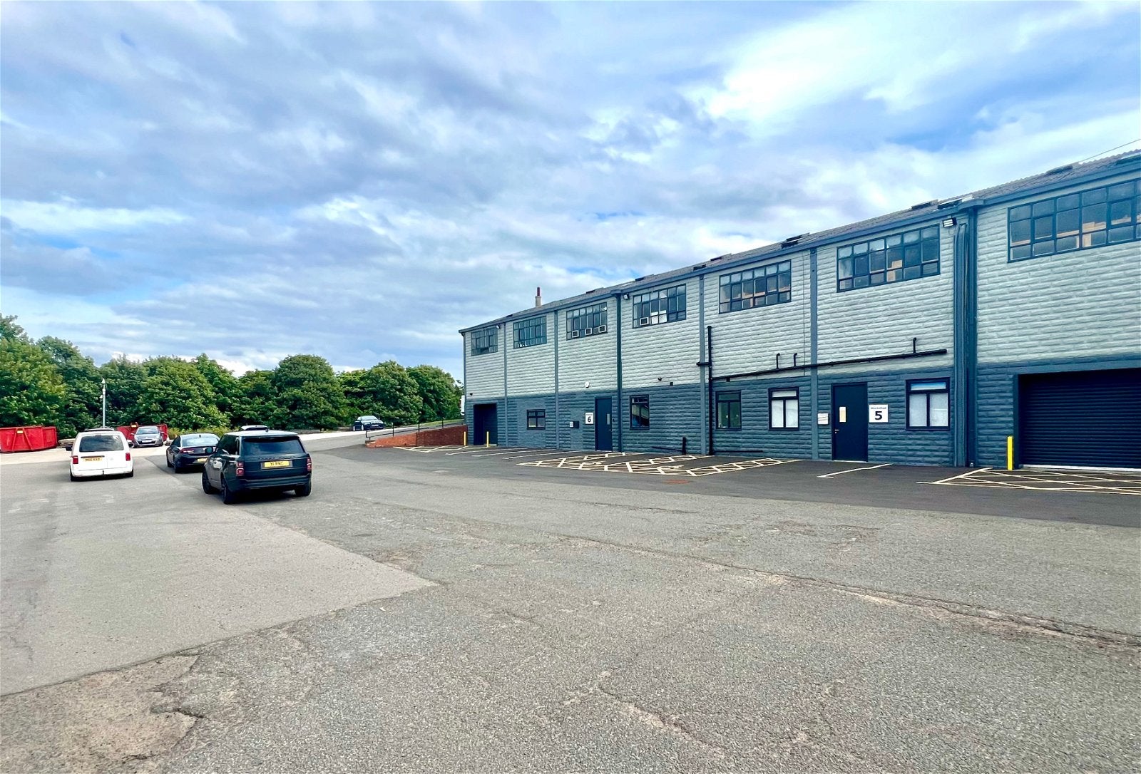 Flat Parkside Way in Barnsley
