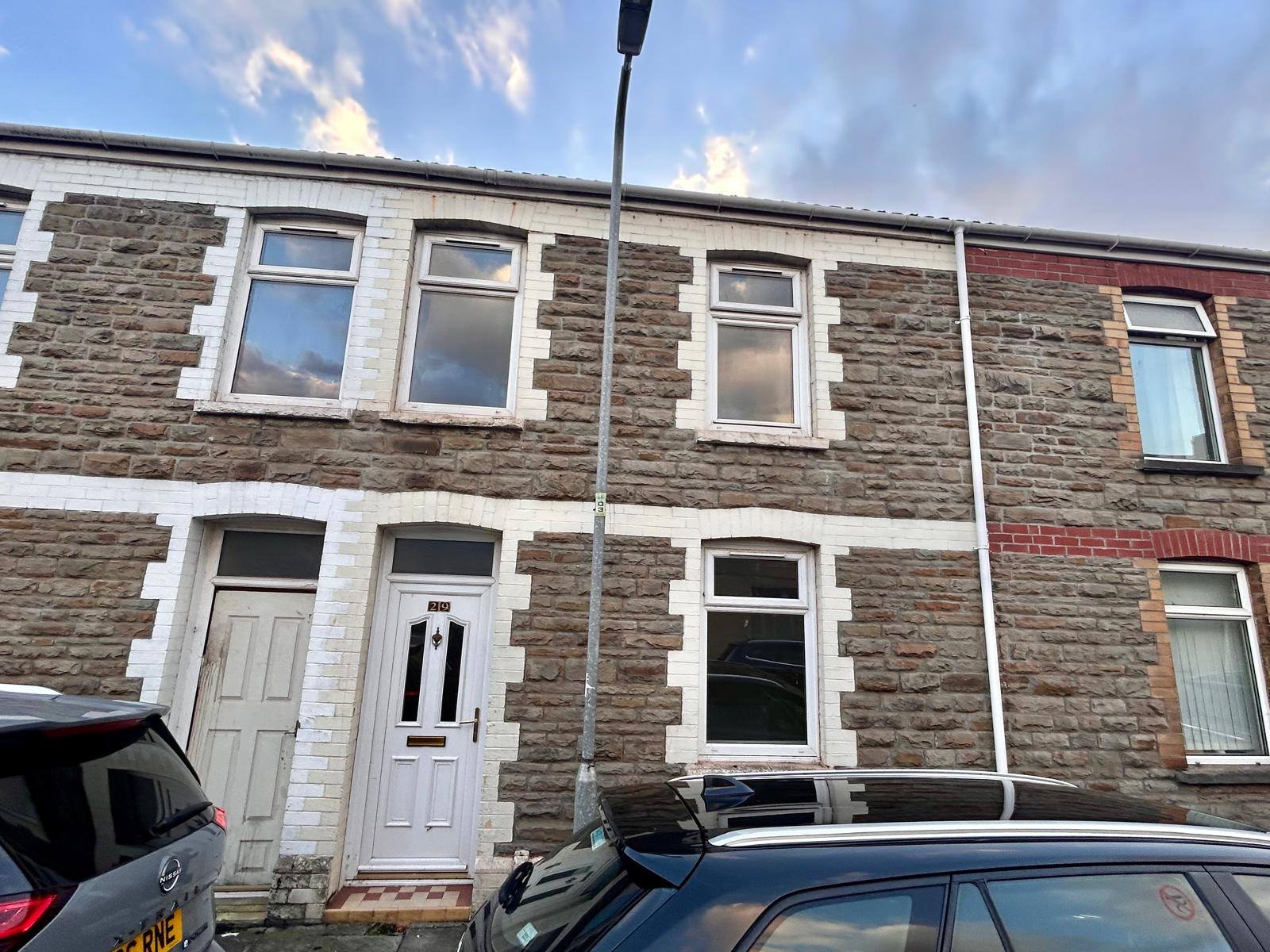 House Sandfields Road in Sandwell