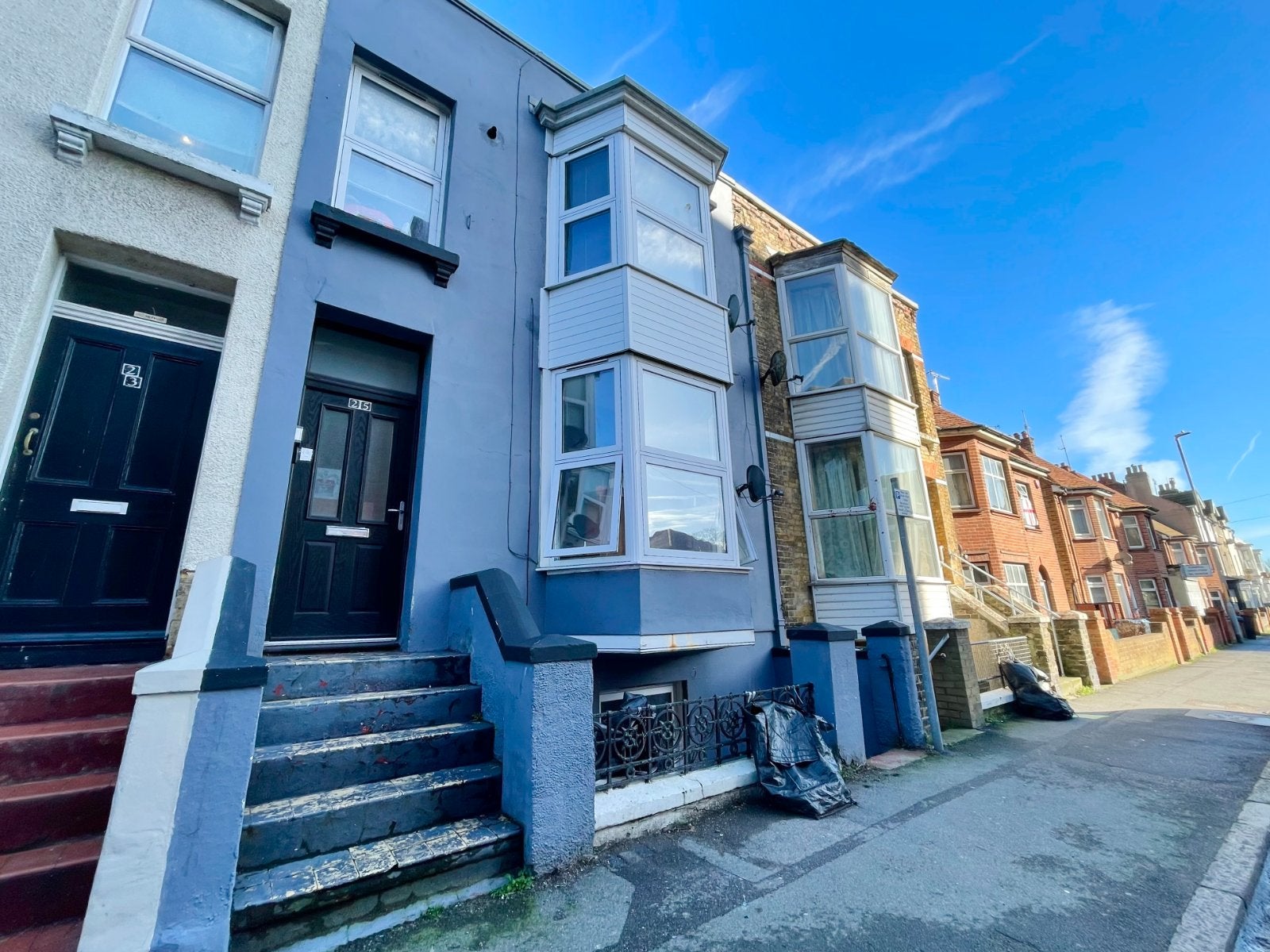 Flat Addington Road in Thanet