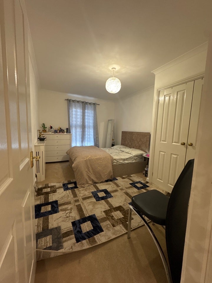 Room Wraysbury Gardens in Borough of Spelthorne