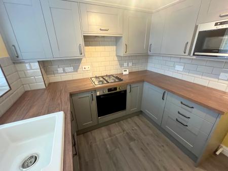 Flat Rockingham Crescent in Grimsby