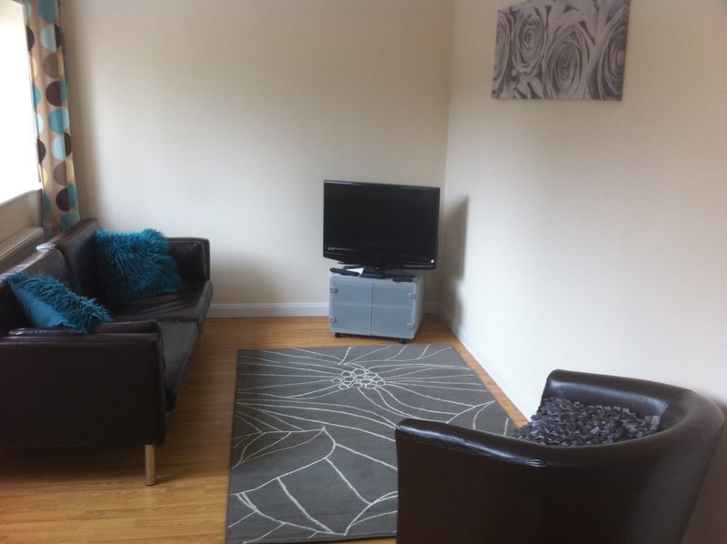 Room Wathen Road in Warwick