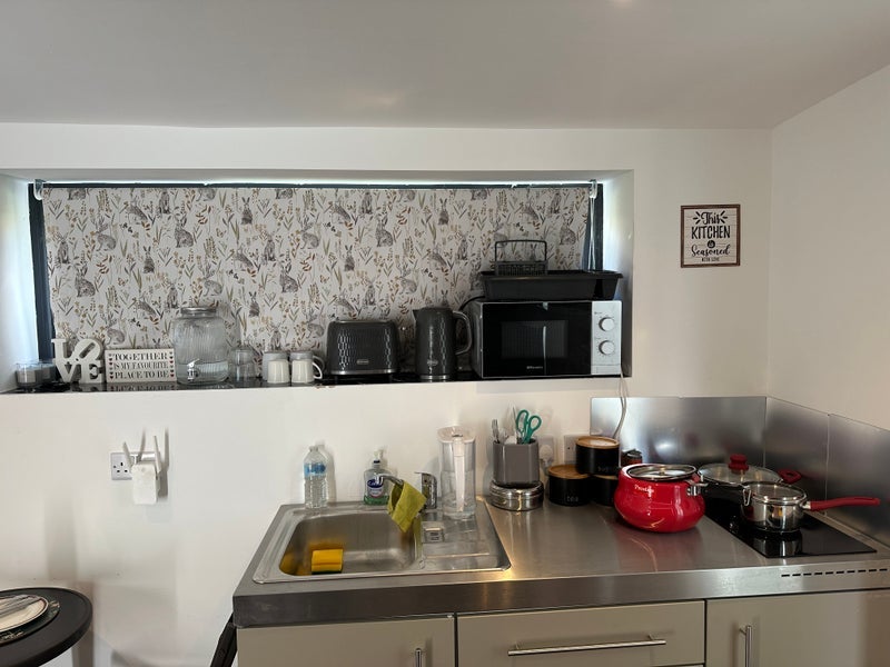 Room Grand Drive in Greater London