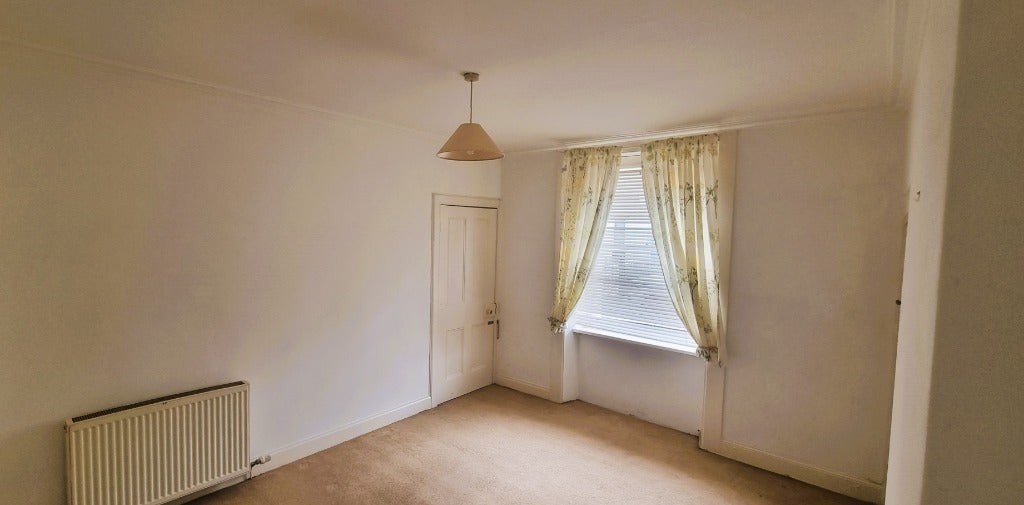 Flat Albert Place in Kelso