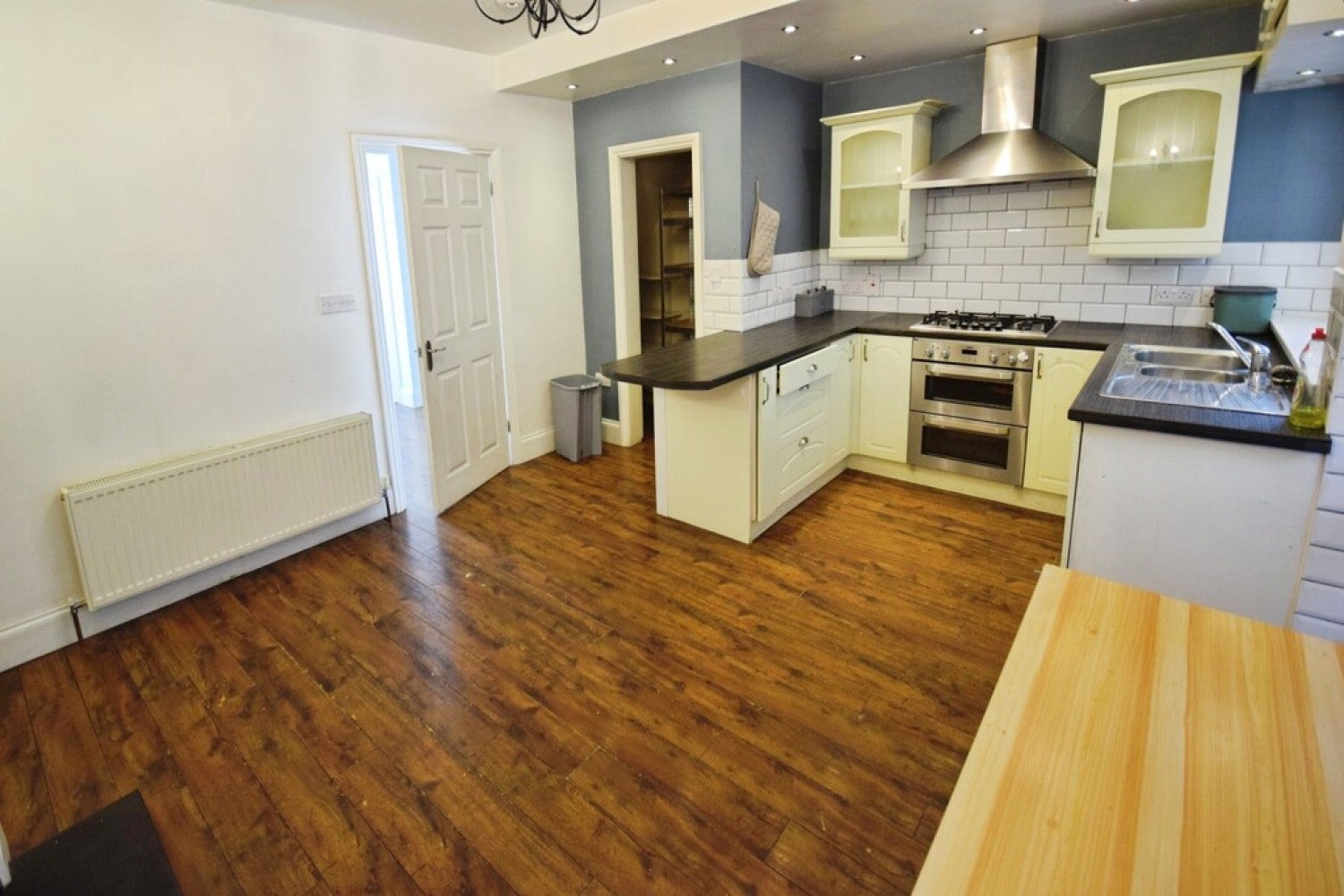 House Longport Road in Stoke-on-Trent