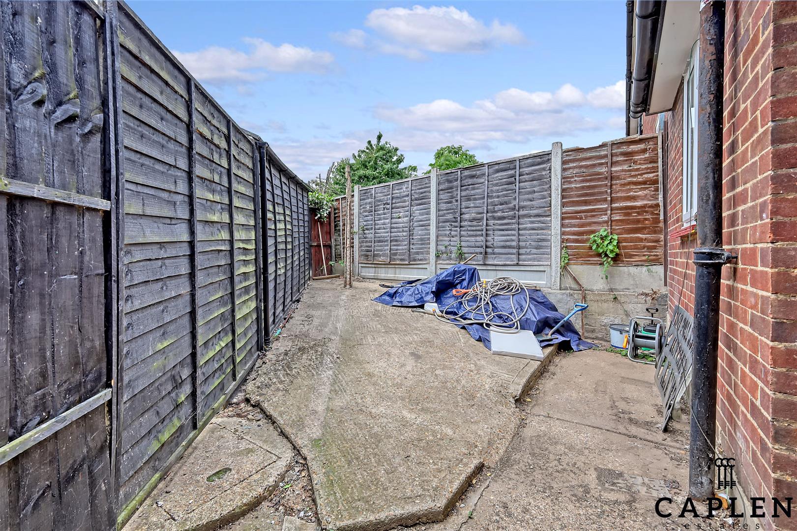 Flat Bryony Close in Epping Forest