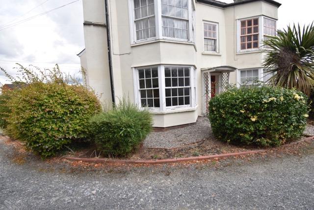 Flat Worcester Road in Malvern Hills