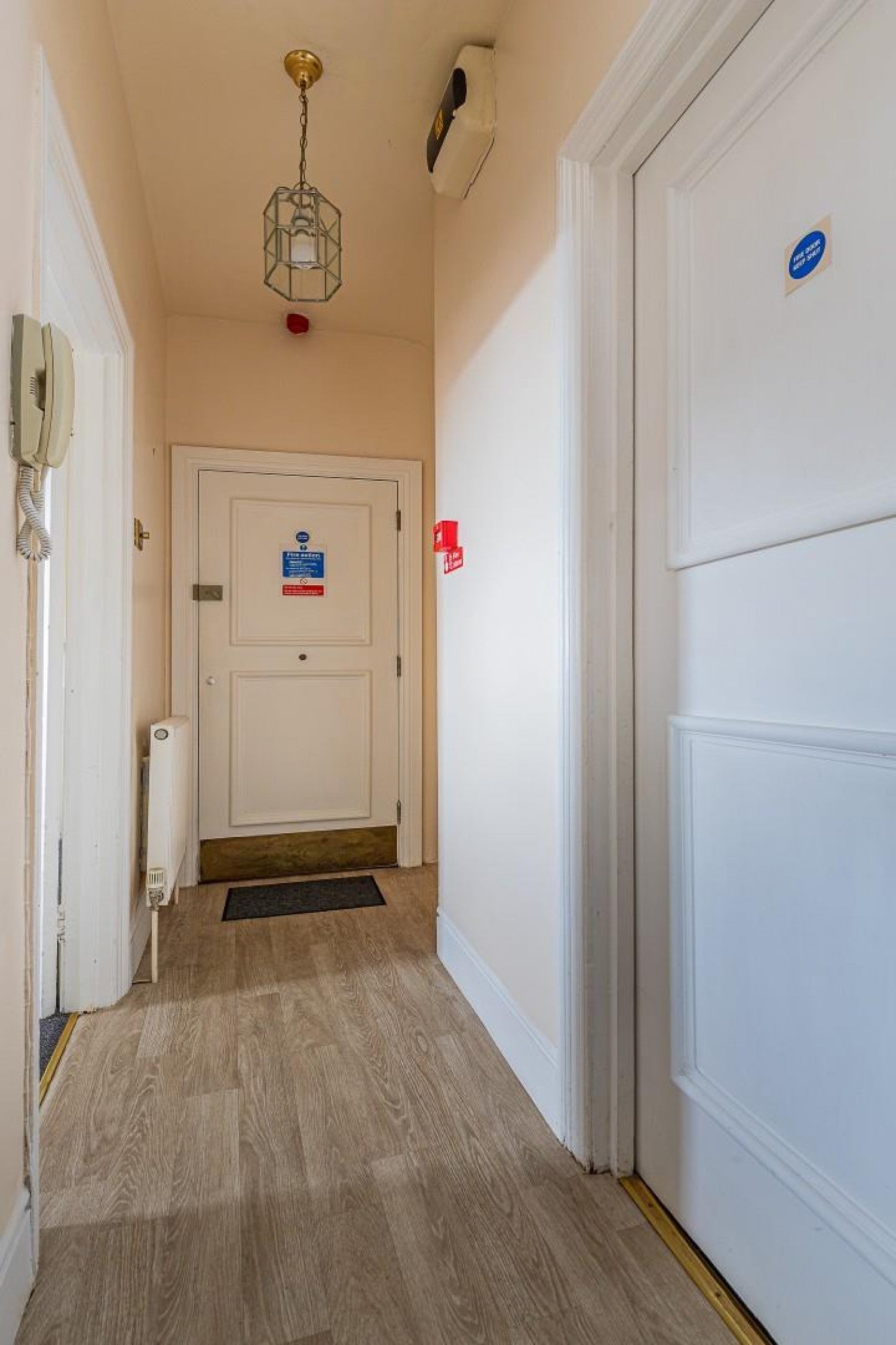 Flat Victoria Road in Penarth