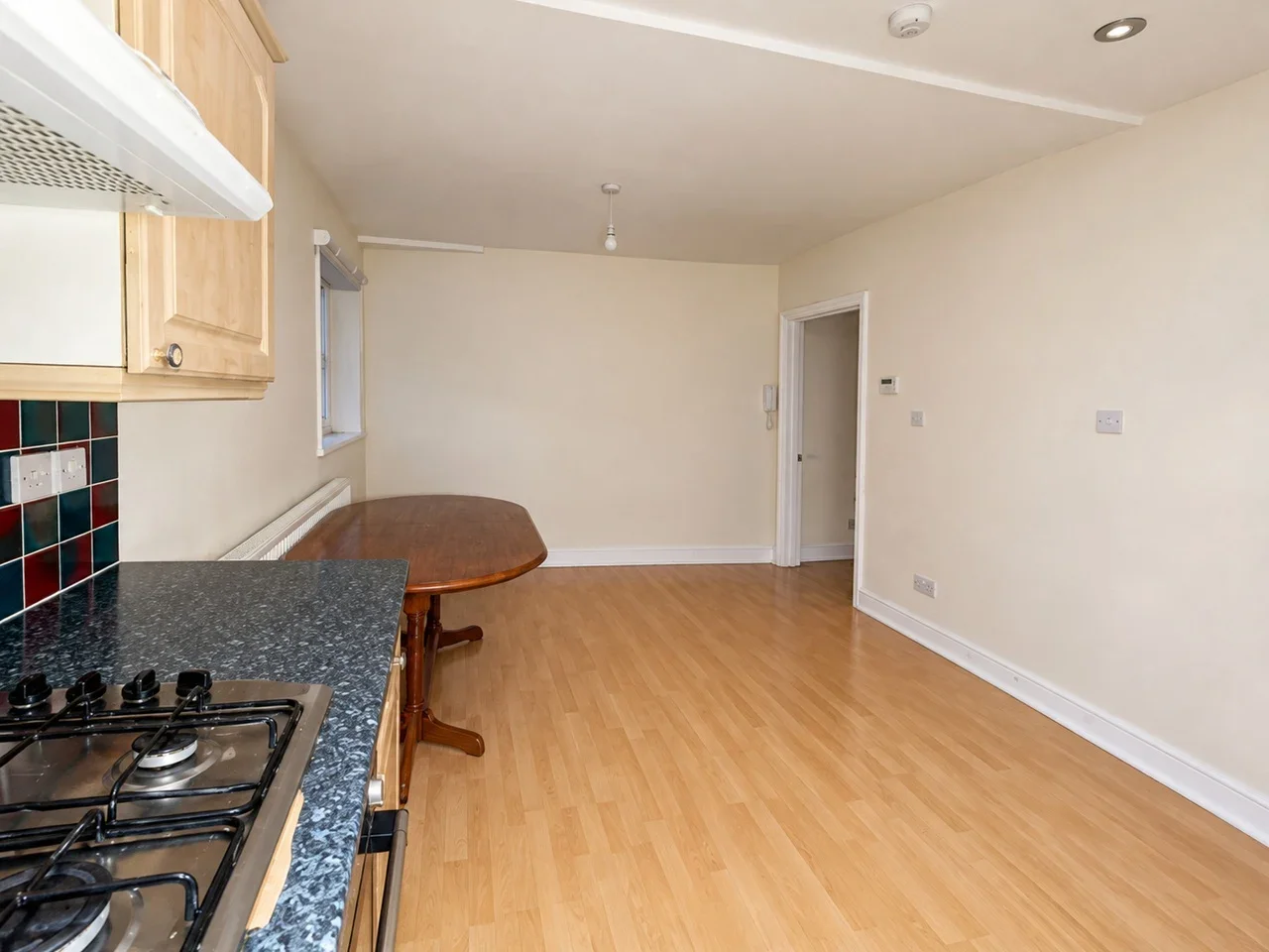 Flat Brooksby's Walk in Greater London