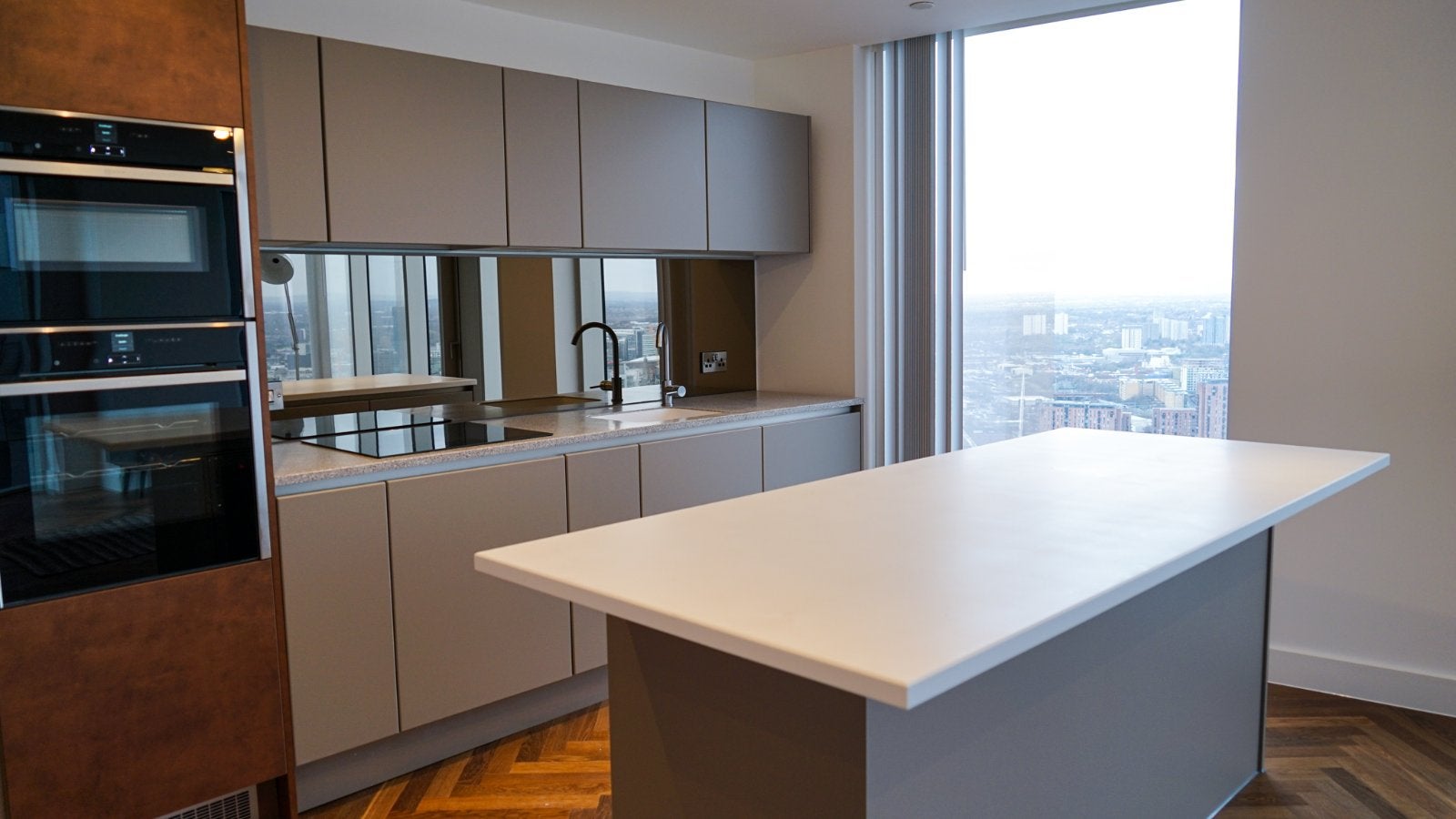 Flat Deansgate Square in Manchester