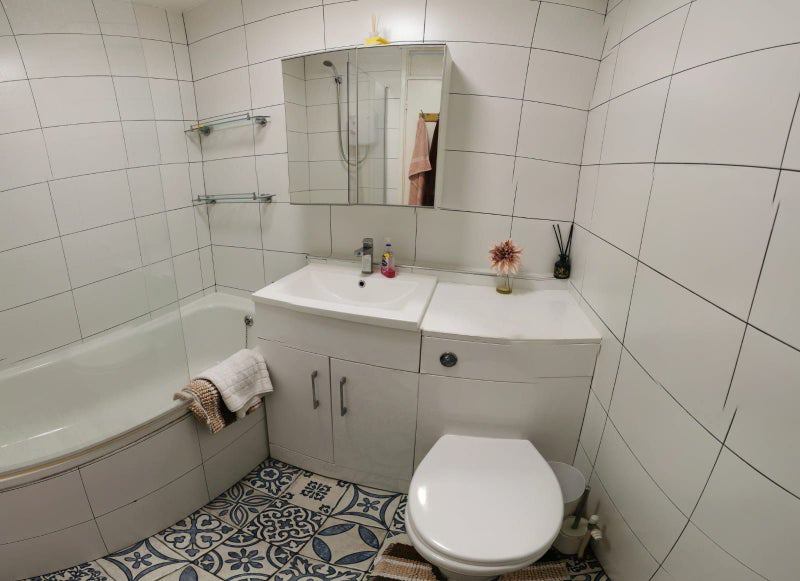 Flat Weatherley Close in Greater London