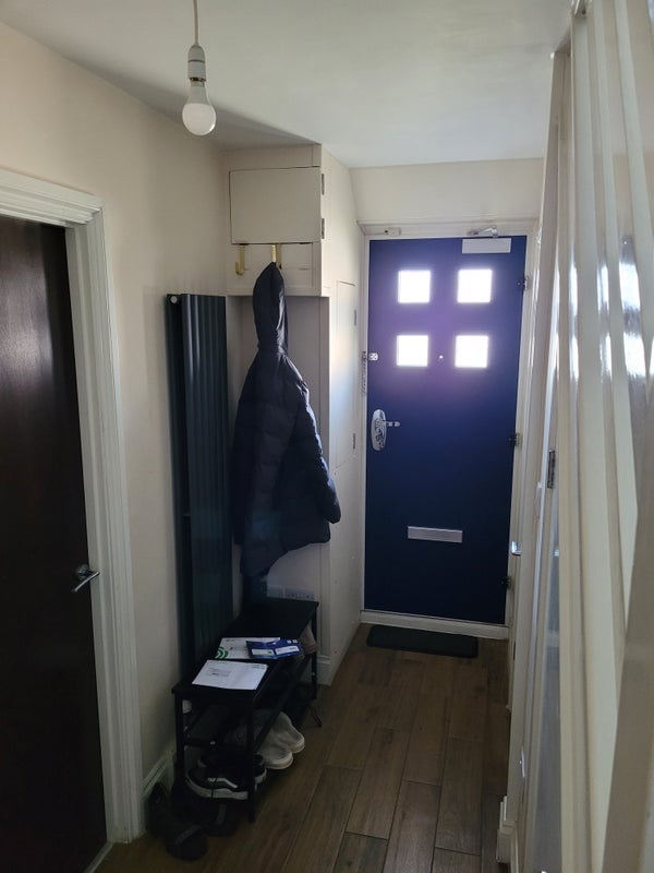 Room Gataker Street in Greater London