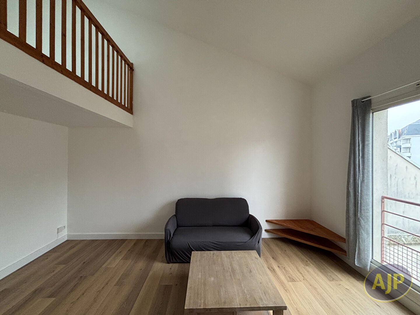 Appartement R 8 à Ciran