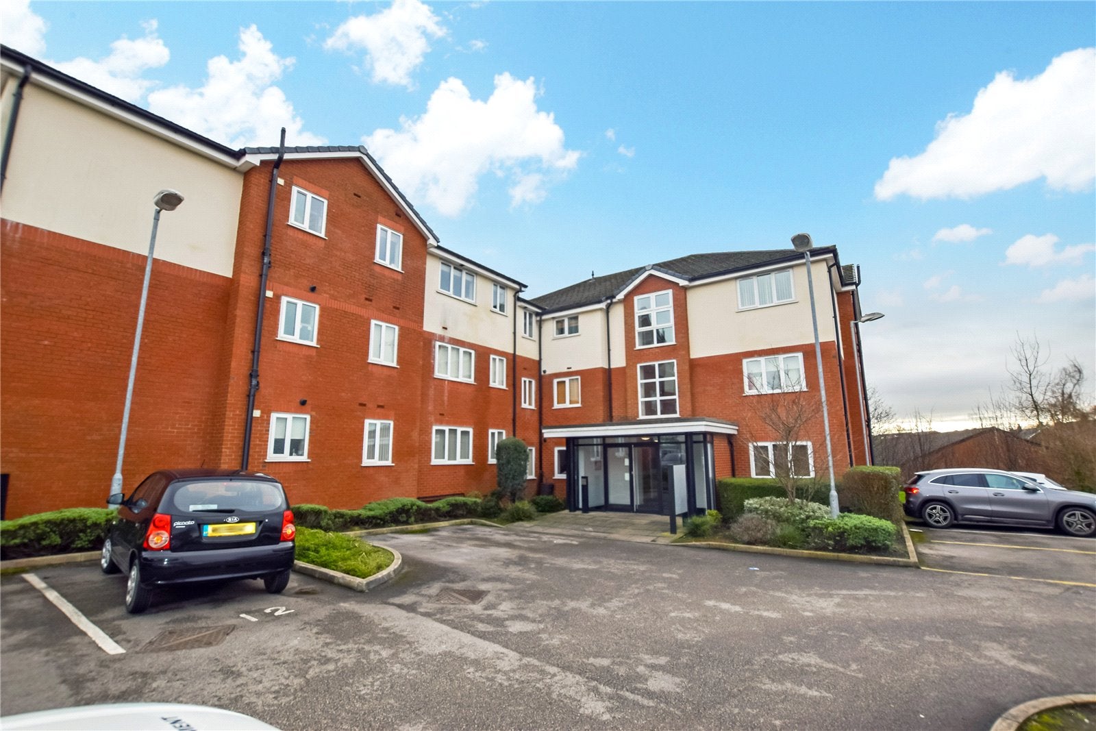 Flat Cumberland Avenue in Salford