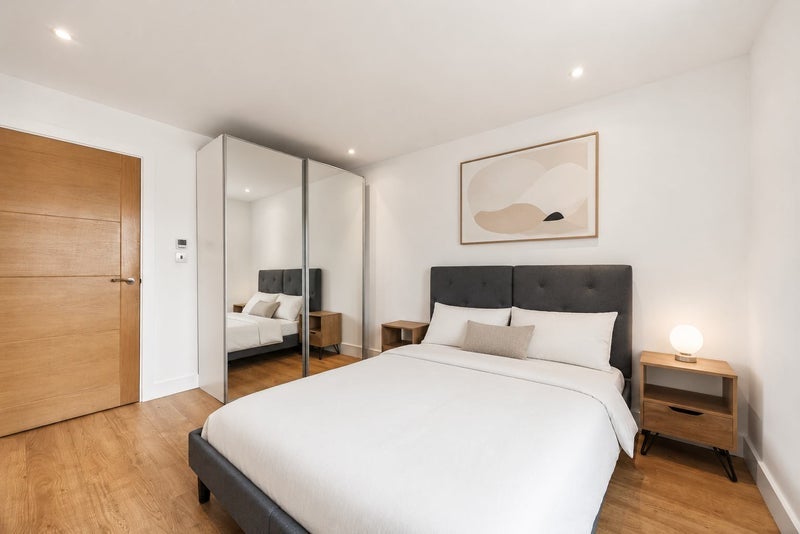 Room Mason's Avenue in Greater London