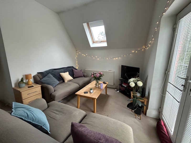 Flat Wilmslow Road in Manchester