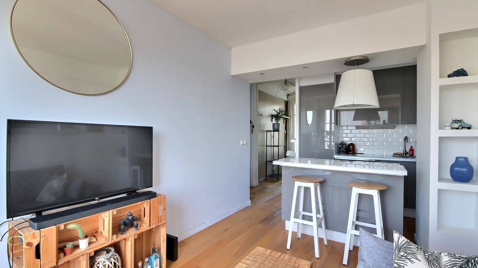 Appartement Rue la Condamine à Paris