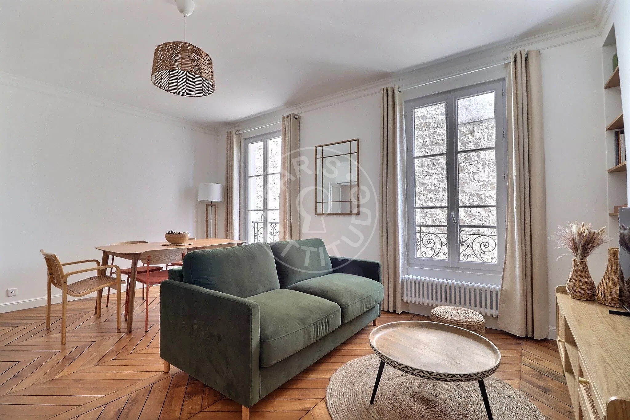 Flat Avenue de la Motte-Picquet in Paris