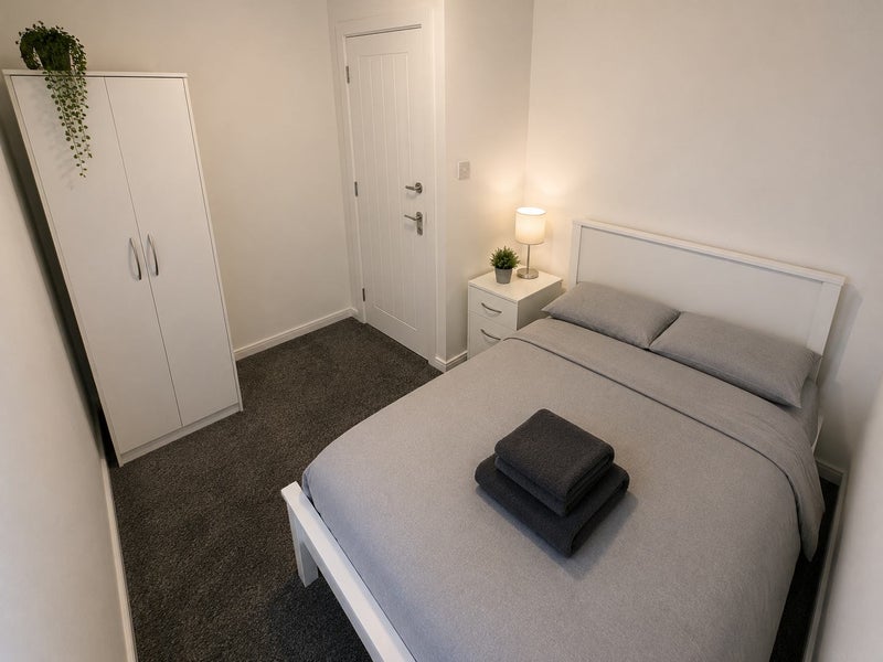 Room Maxwell Place in Stoke-on-Trent