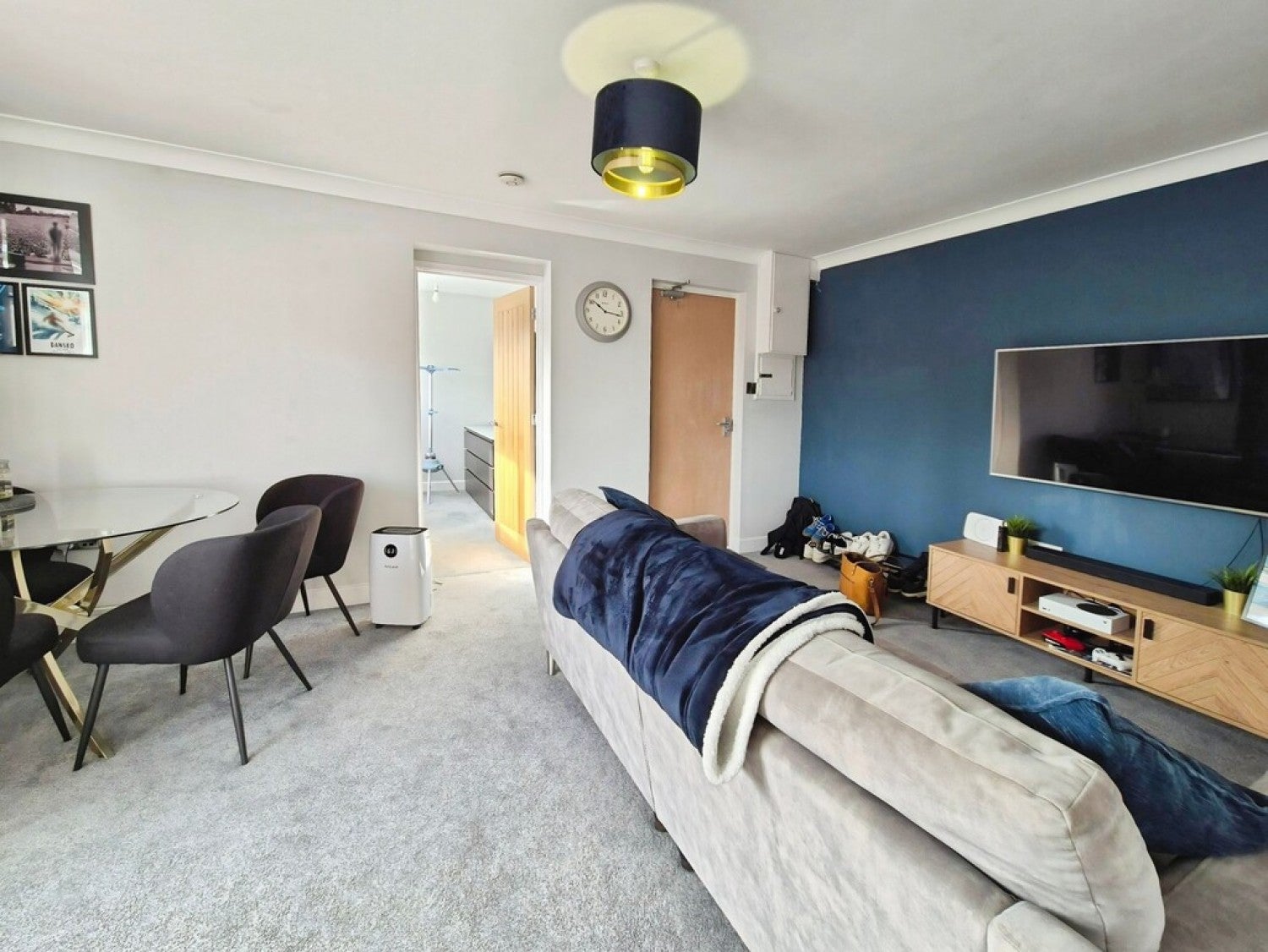 Flat Preston Road in Yeovil