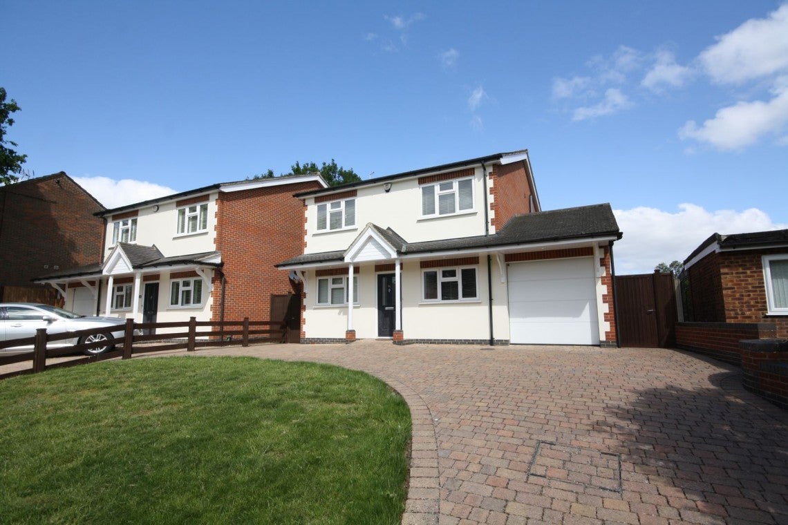 House Post Meadow in Iver Heath