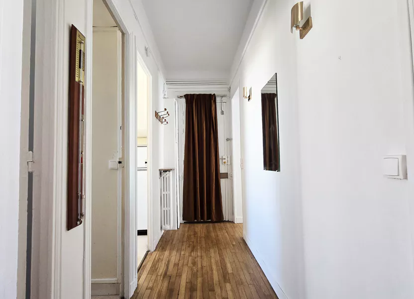 Flat Rue Pierre Larousse in Paris