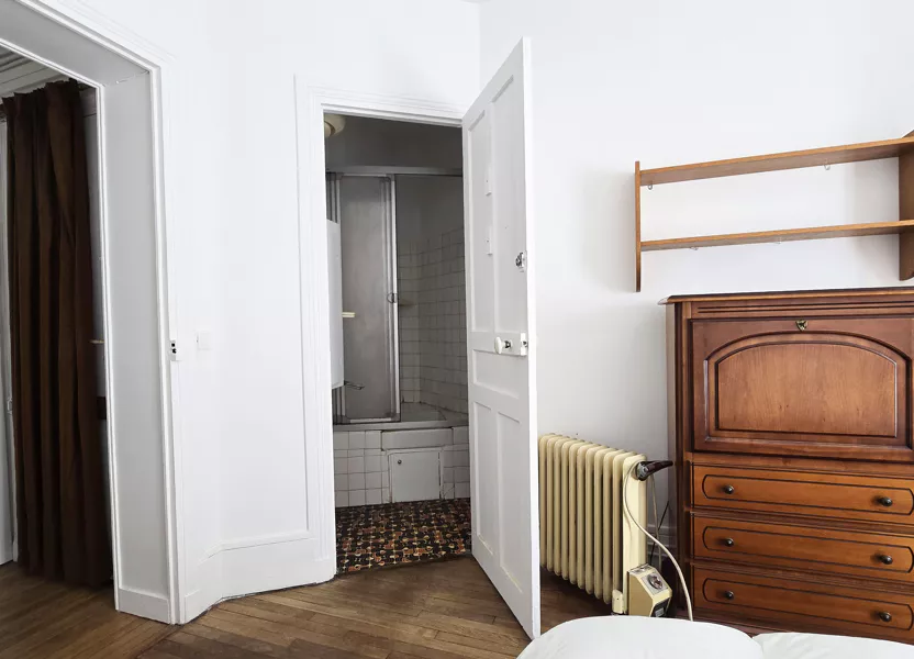 Appartement Rue Pierre Larousse à Paris