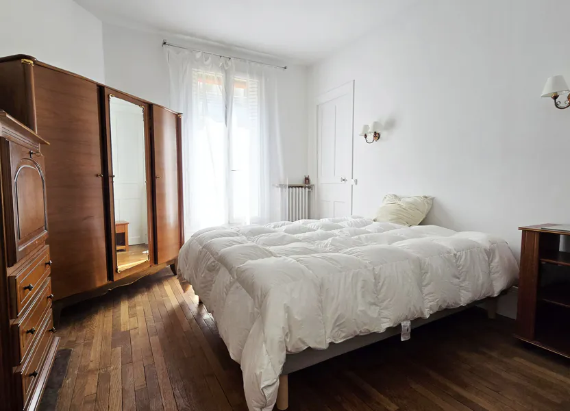 Flat Rue Pierre Larousse in Paris