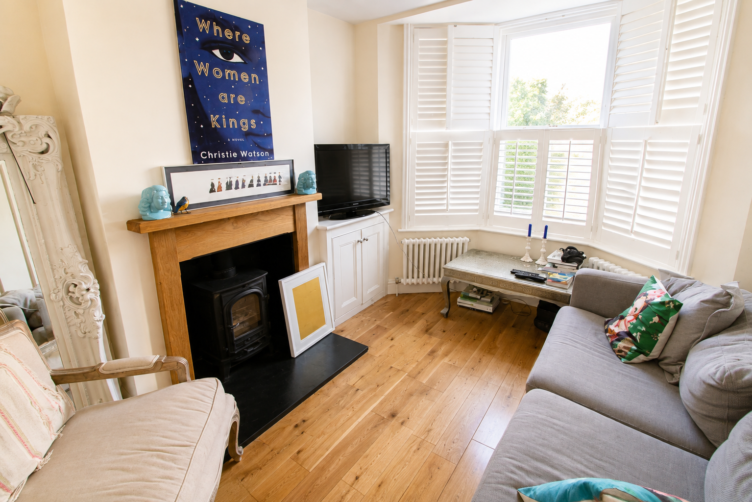 Flat Heathfield Road in Greater London