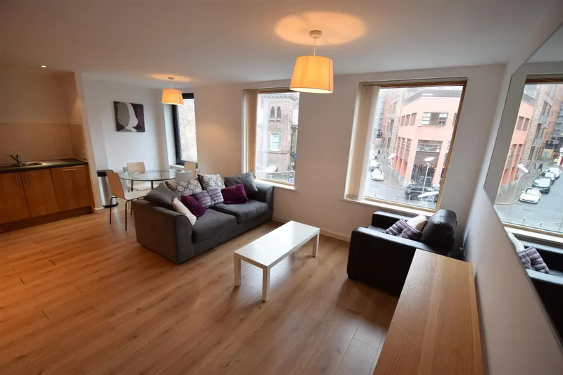 Flat Argyle Street in Liverpool