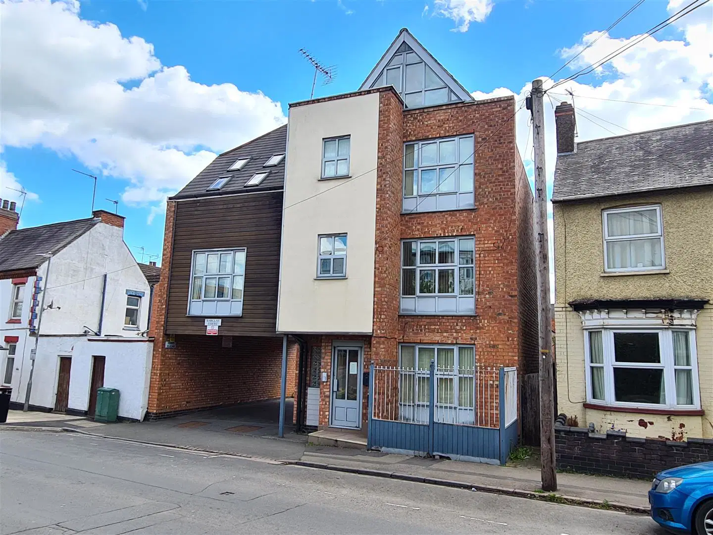 Flat Murray Road in Rugby