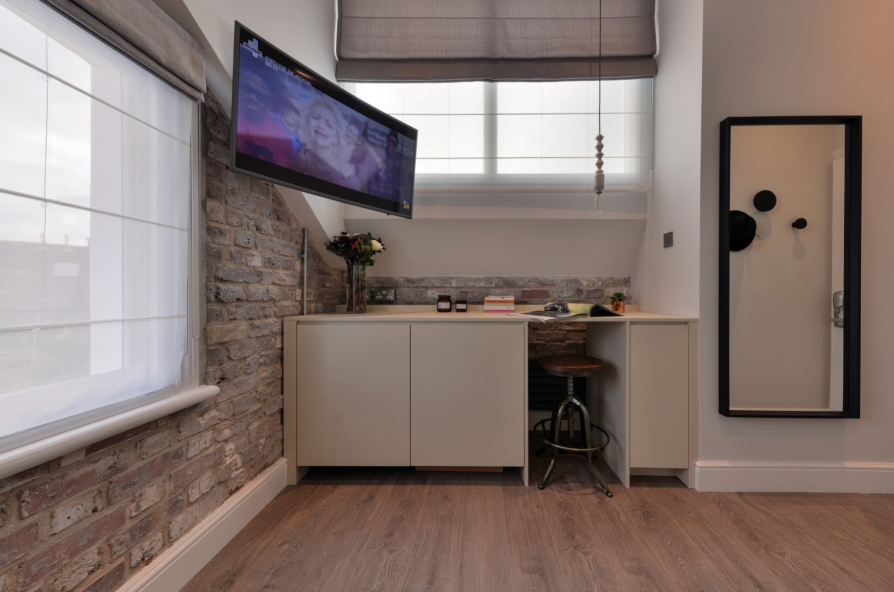 Flat Kingdon Road in London