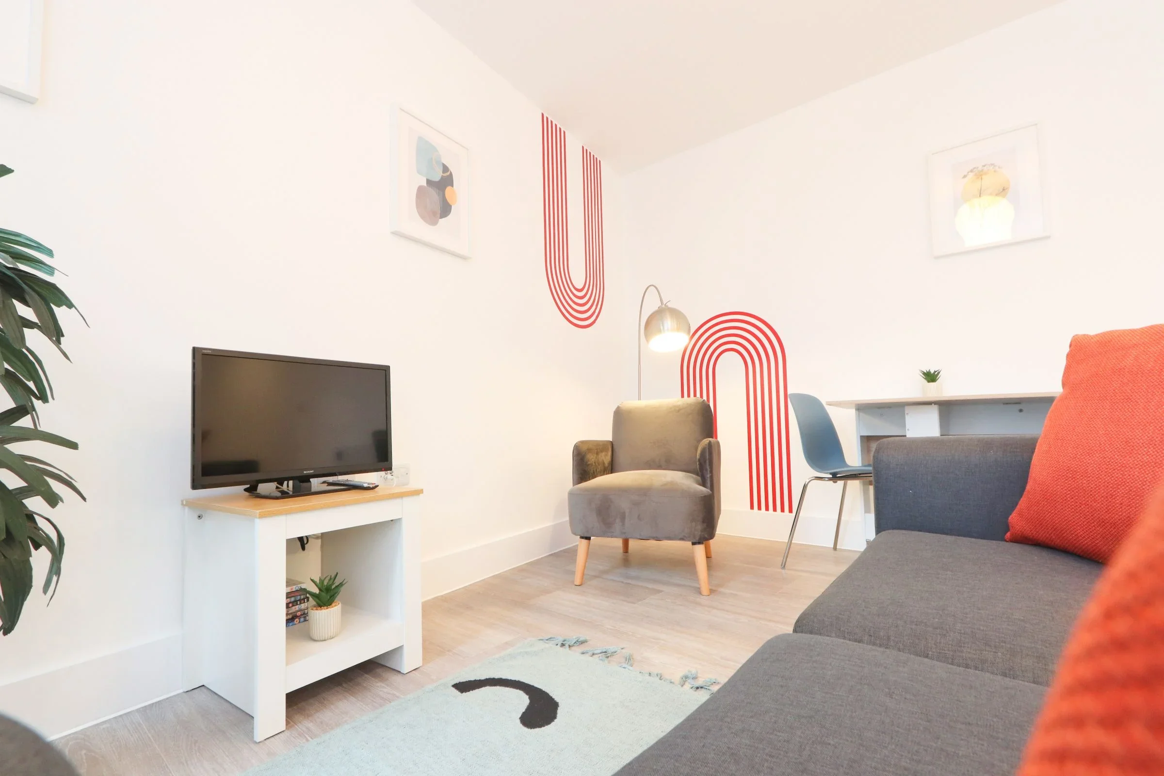 Flat Baldwin Street in Bristol