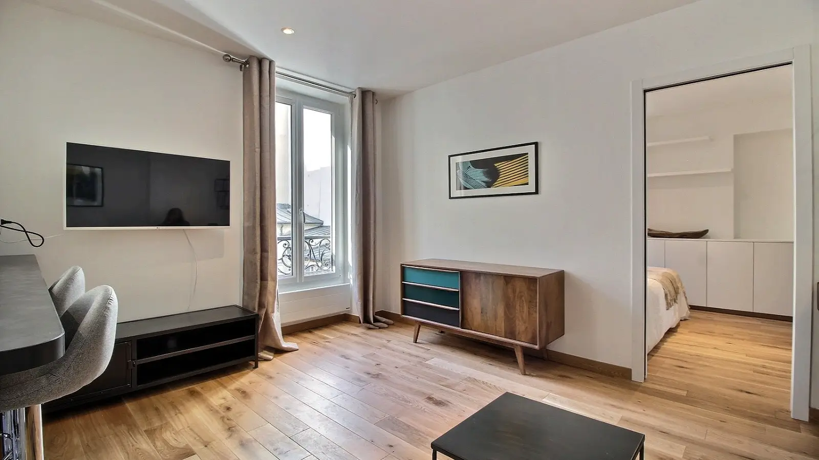 Flat Rue des Moines in Paris