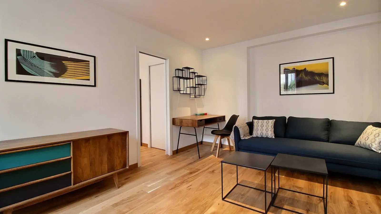 Flat Rue des Moines in Paris