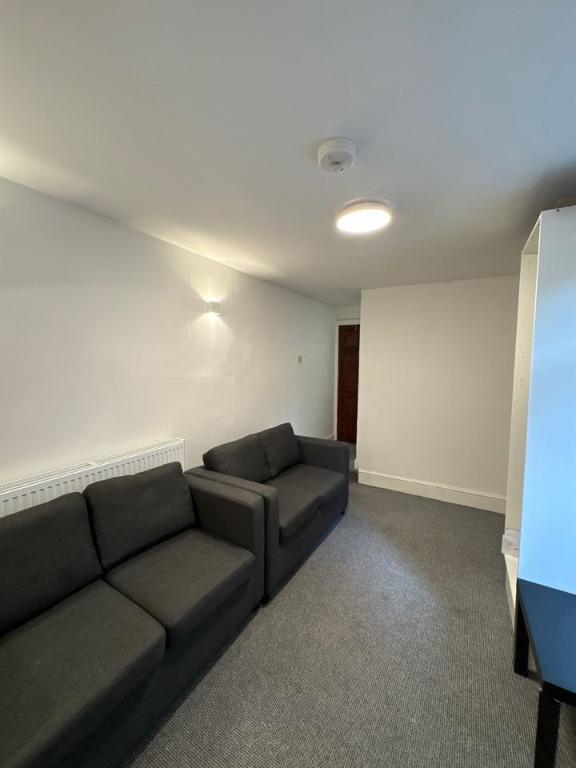 House Cawdor Road in Manchester