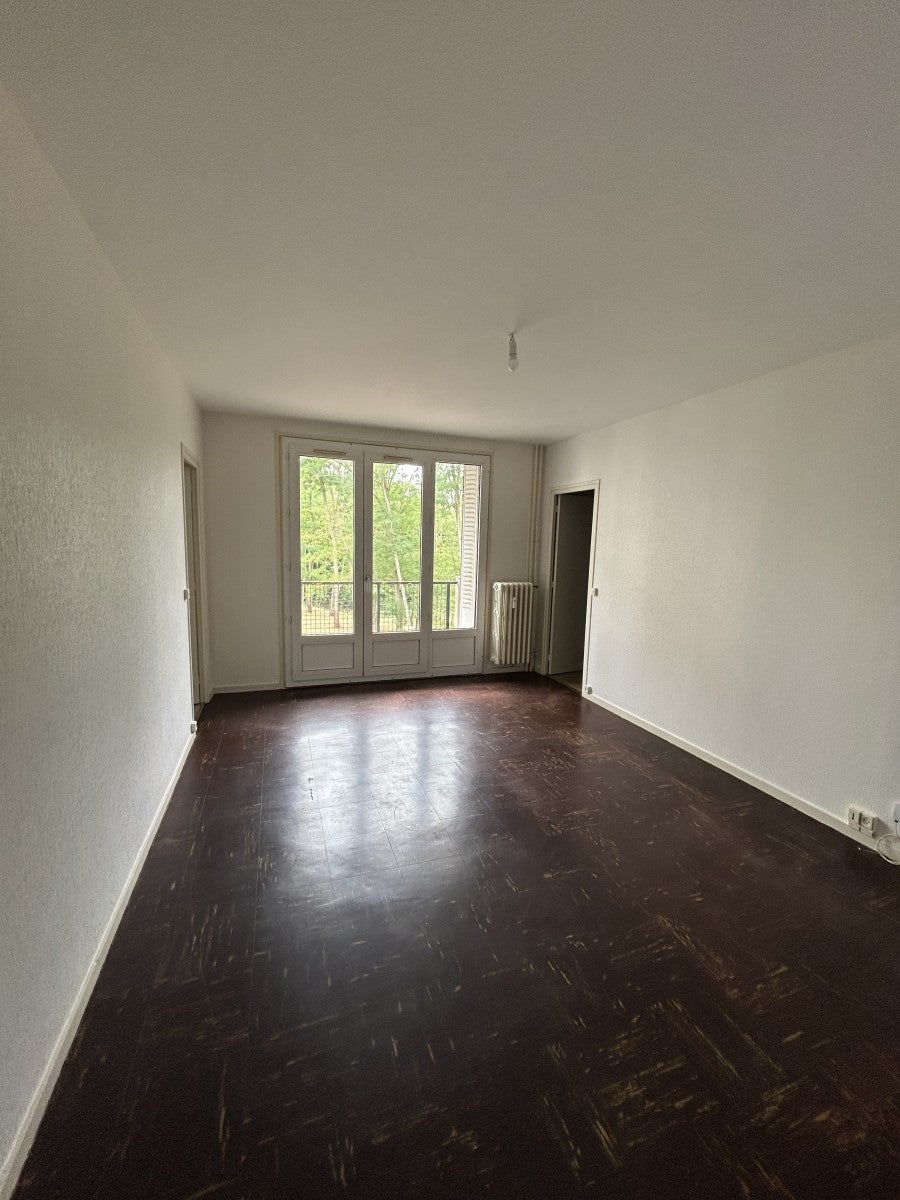 Appartement Rue Augustin Mouchot à Semur-en-Auxois