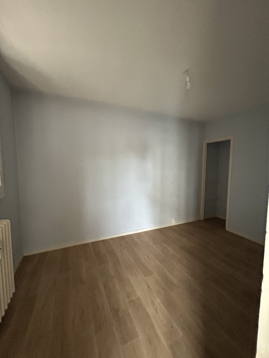 Appartement Rue Augustin Mouchot à Semur-en-Auxois