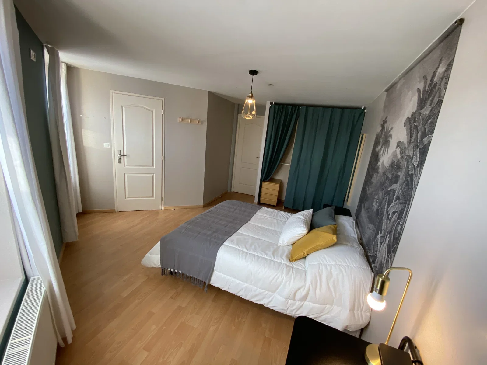 Chambre Rue Hoche à Croix