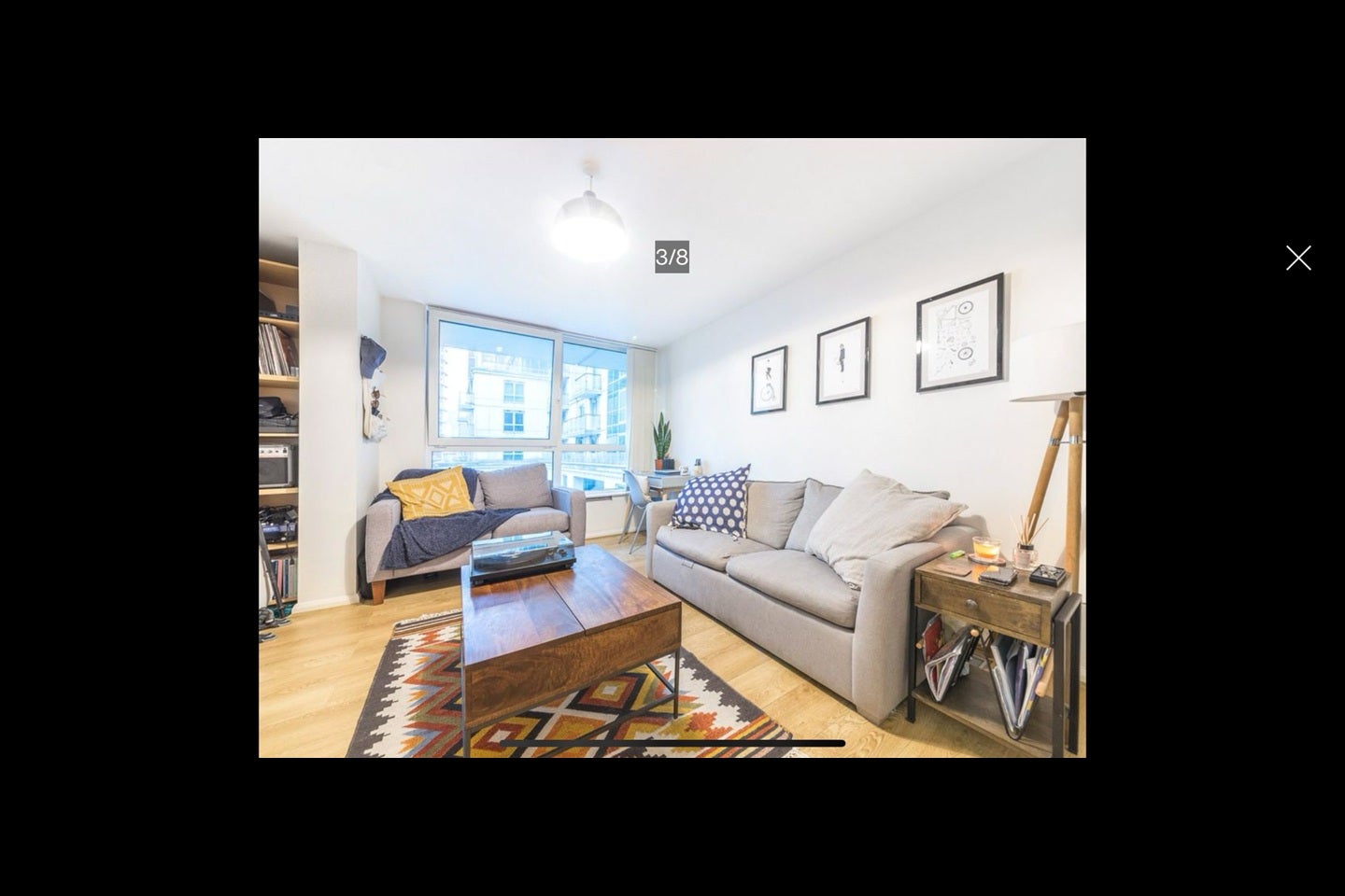 Flat Nine Elms Lane in Greater London