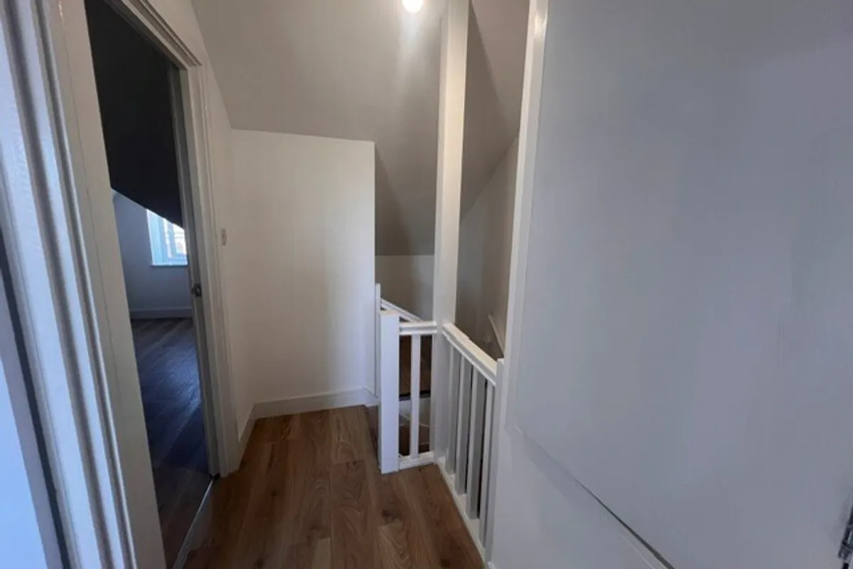 Flat Machen Place in Cardiff
