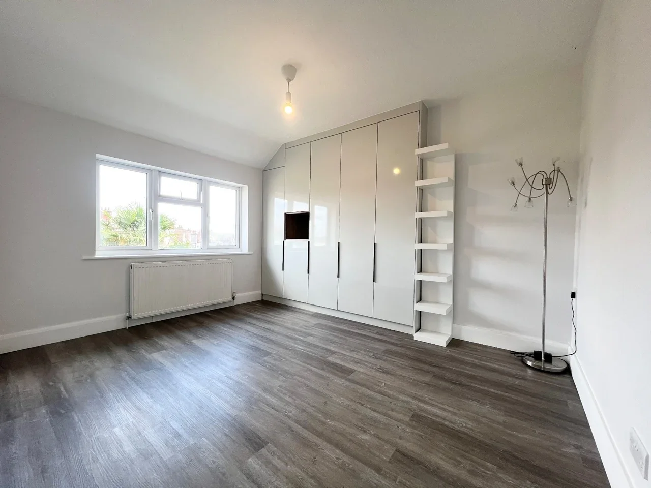 Flat Bushey Mill Lane in Watford