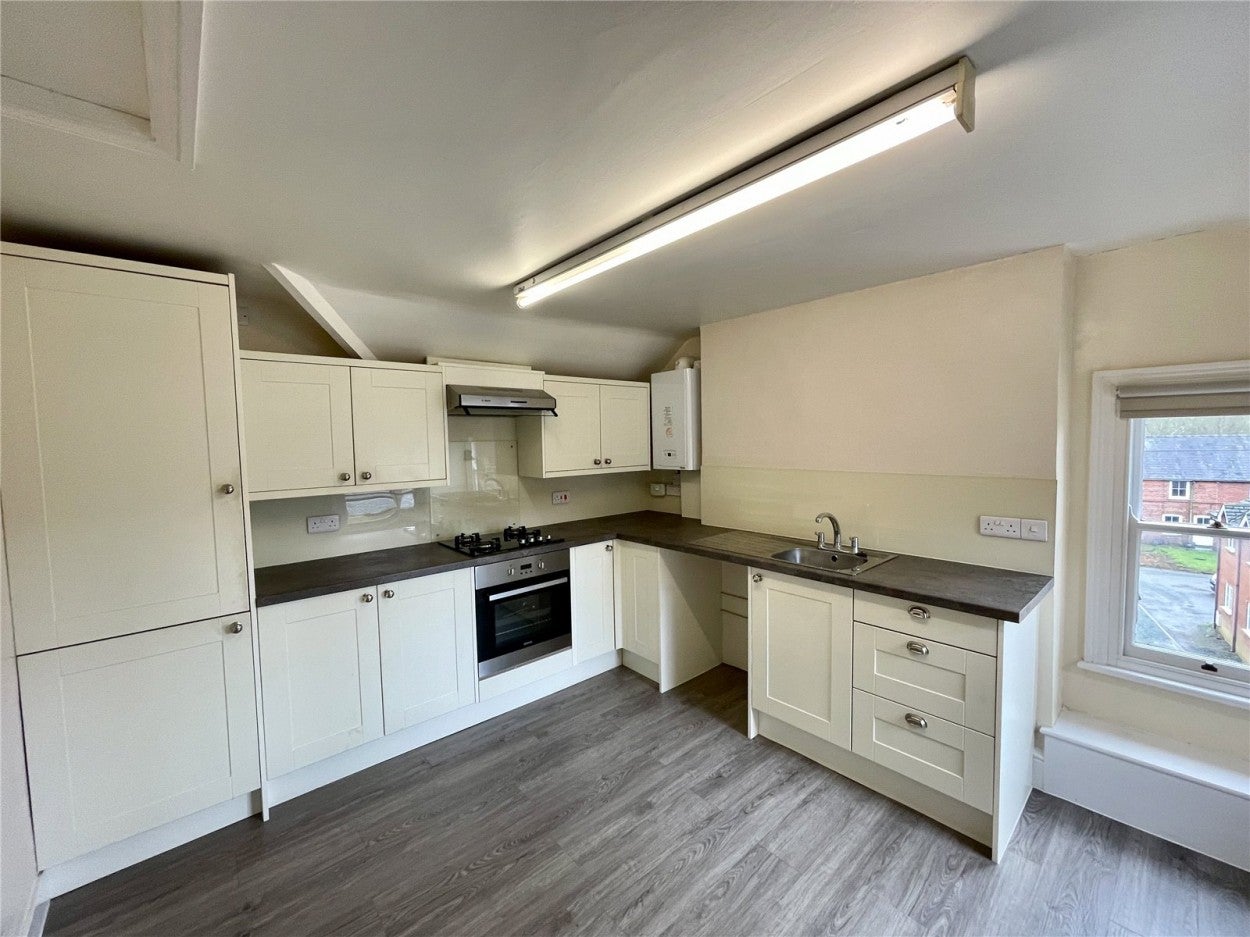 Flat West Street in Rhayader