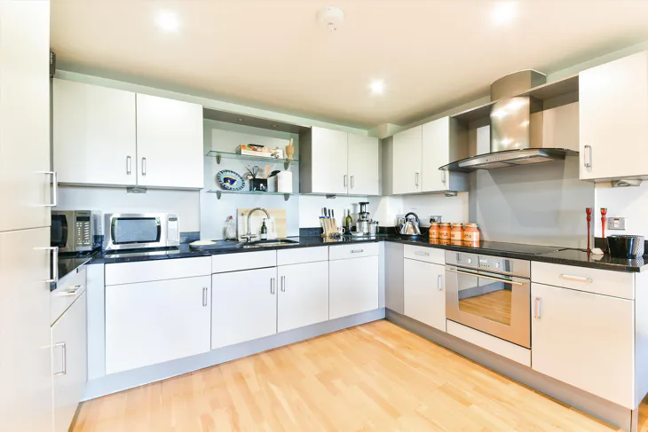 Flat Southgate Road in Greater London
