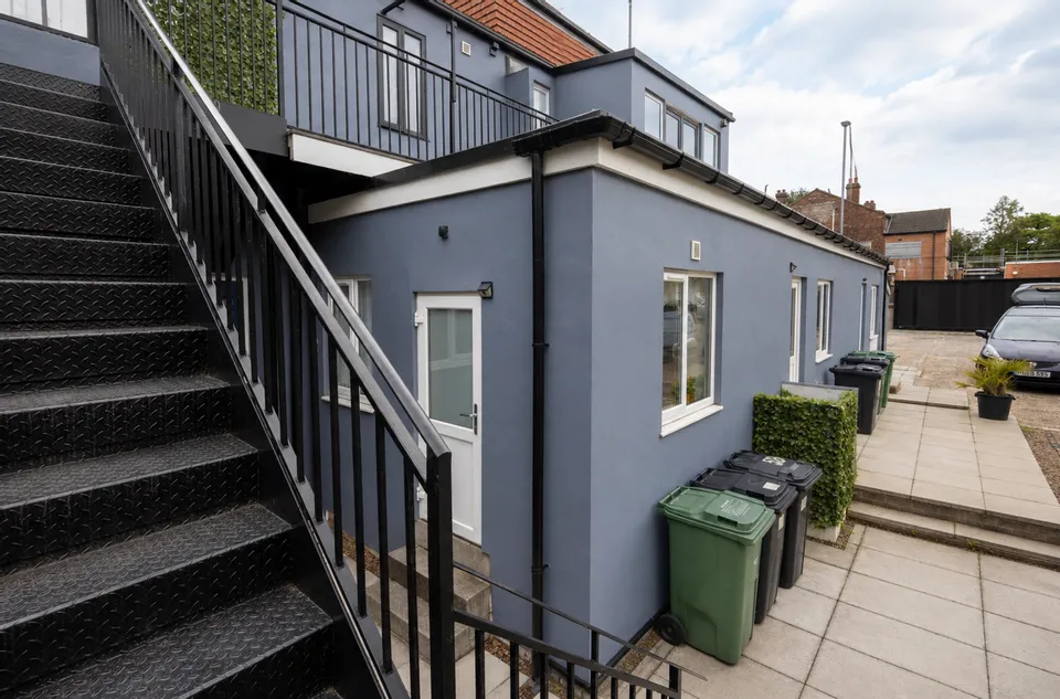 Flat Stainbeck Road in Leeds