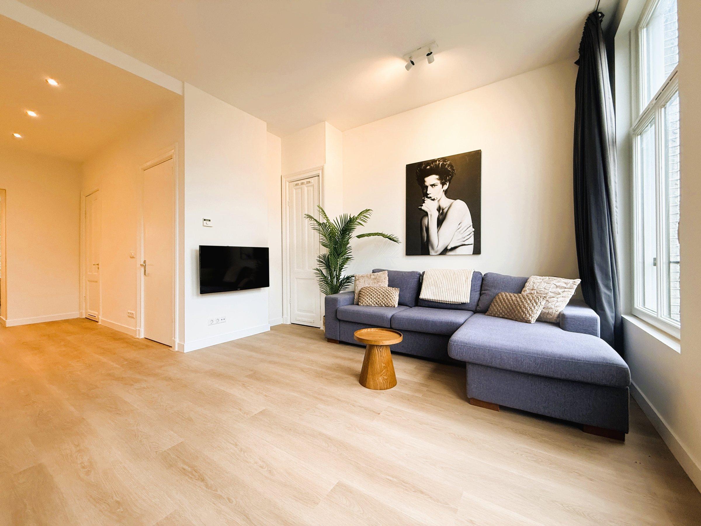 Woning te huur: Hogeweg, Amsterdam