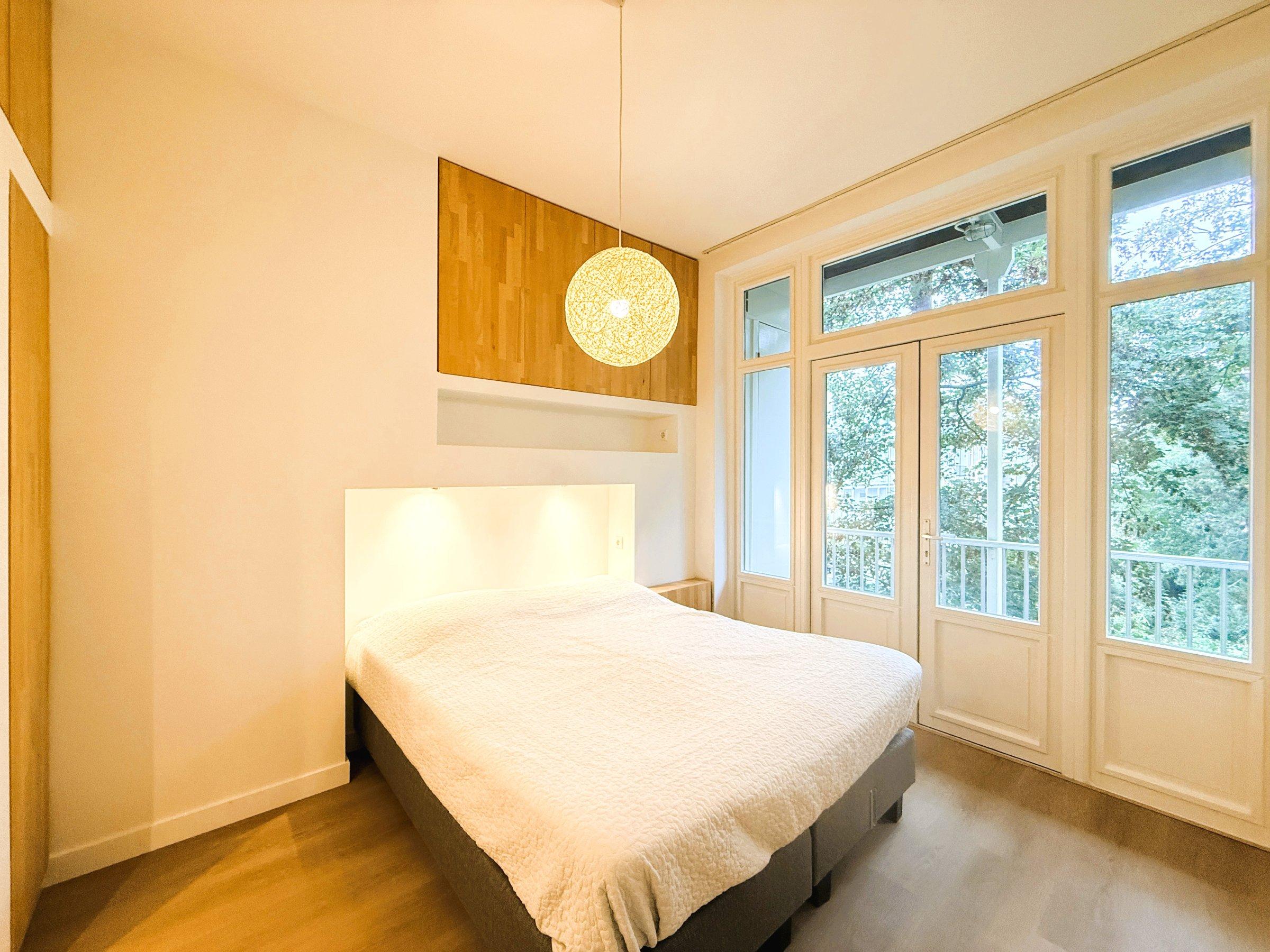 Woning te huur: Hogeweg, Amsterdam