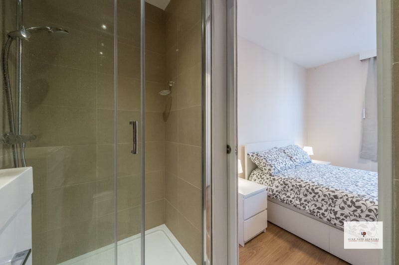 Flat Queensway in City of Westminster